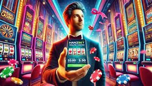 567MMK APP မိုဘိုင်းဖုန်းတွင် ဘောလုံးနှင့် Slots ကစားနေသောမြင်ကွင်း